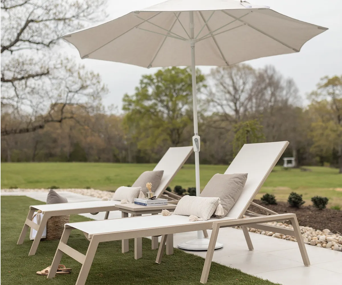 Vida Sling Chaise Lounge - Image 3