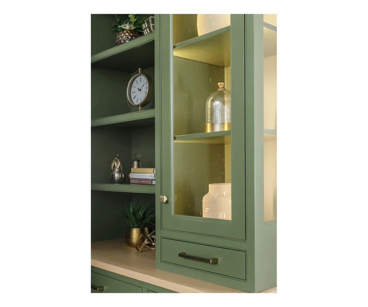 London Hutch - Image 4